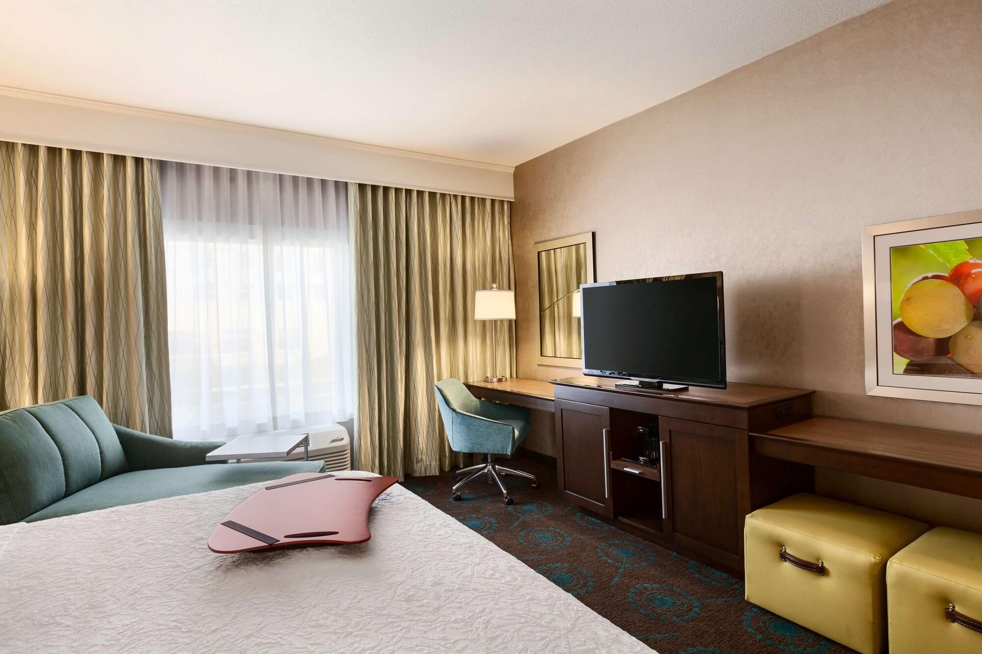 Hampton Inn & Suites Portland/Hillsboro-Evergreen Park Екстер'єр фото