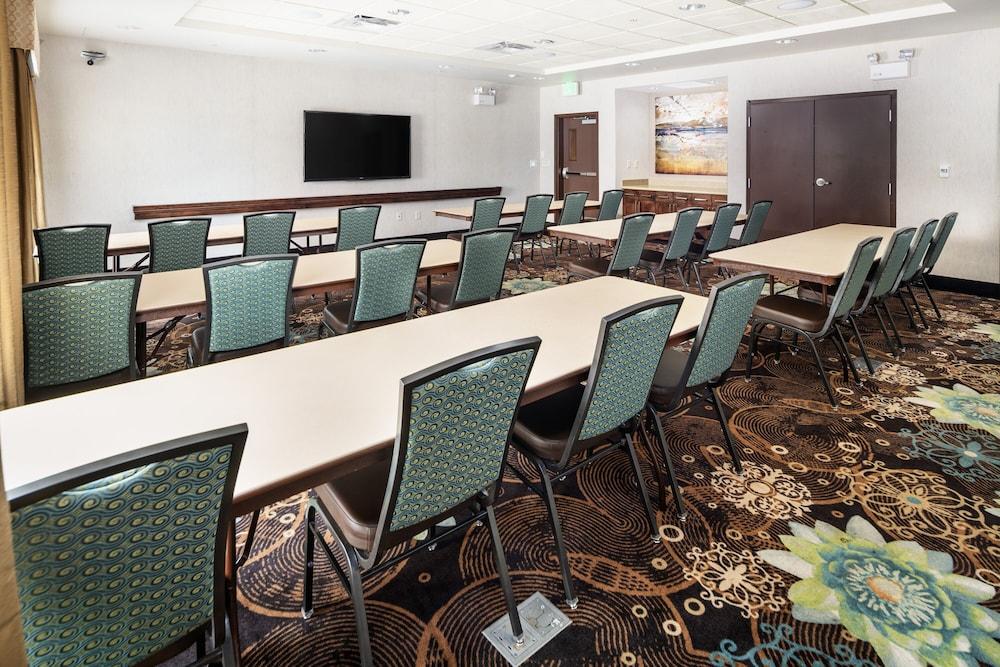 Hampton Inn & Suites Portland/Hillsboro-Evergreen Park Екстер'єр фото