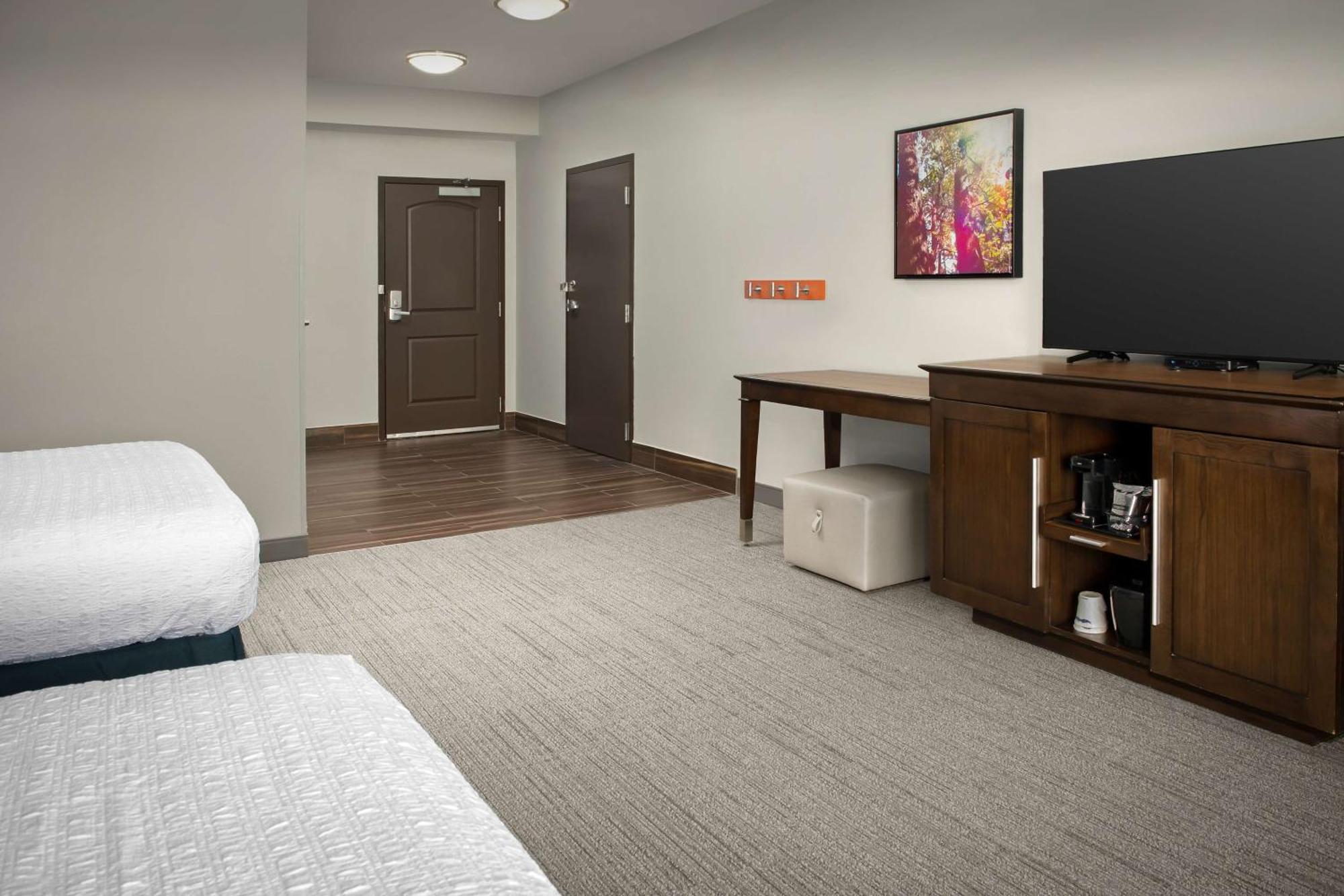 Hampton Inn & Suites Portland/Hillsboro-Evergreen Park Екстер'єр фото