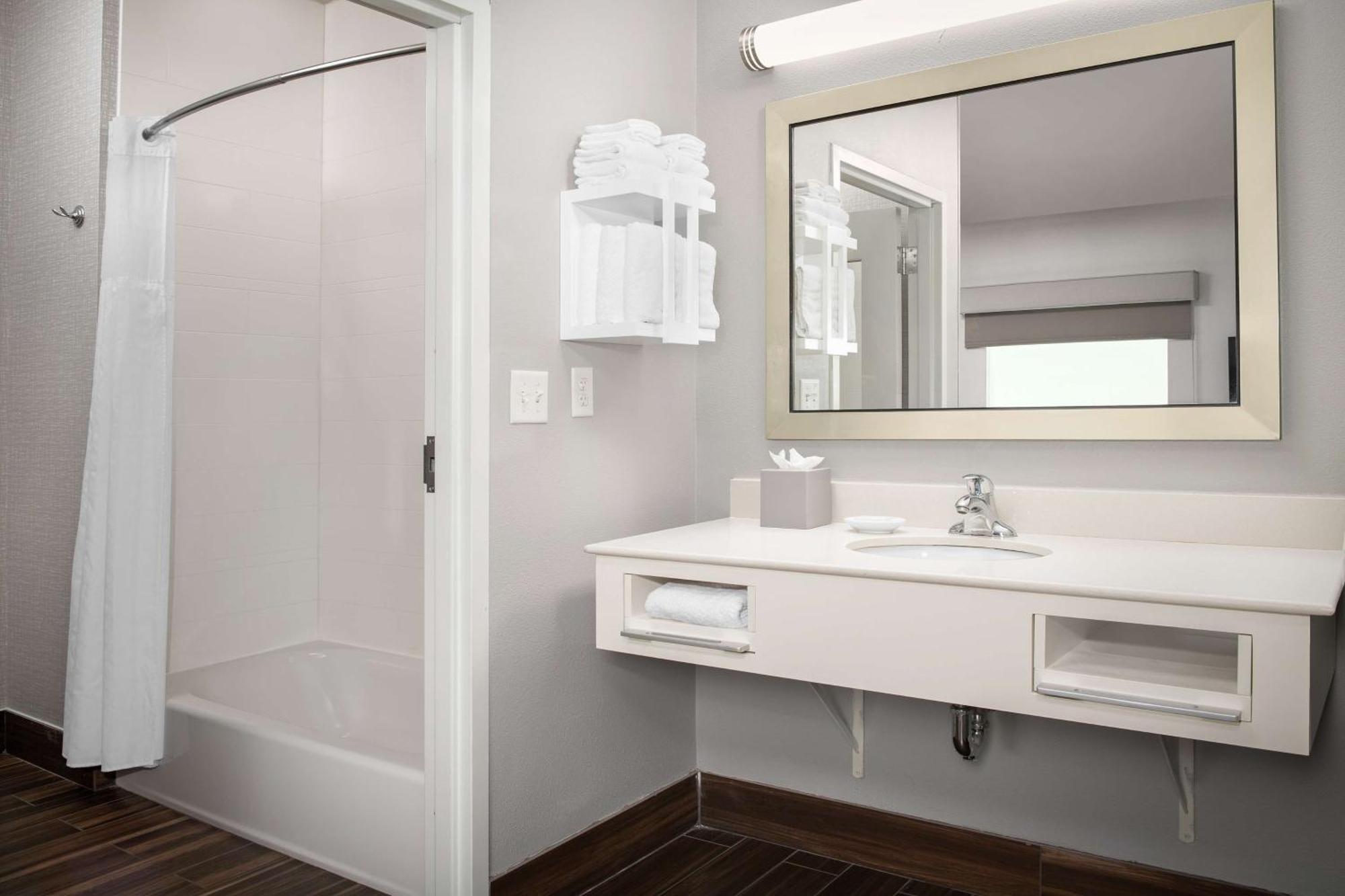 Hampton Inn & Suites Portland/Hillsboro-Evergreen Park Екстер'єр фото